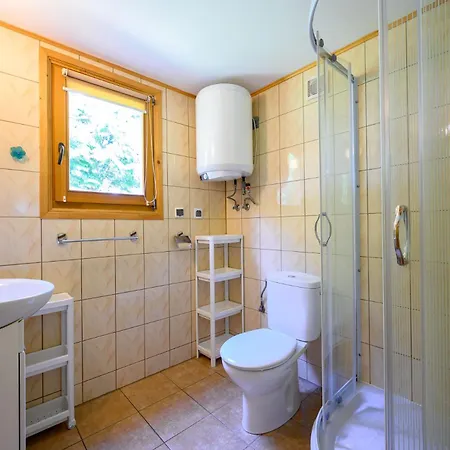 بيت خشبي Nad Morzem Nevadas *